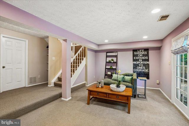 10906 BARTON HILL CT, Reston, VA 20191