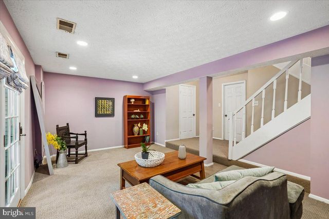 10906 BARTON HILL CT, Reston, VA 20191