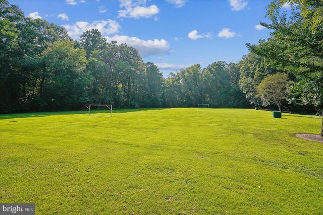 10906 BARTON HILL CT, Reston, VA 20191