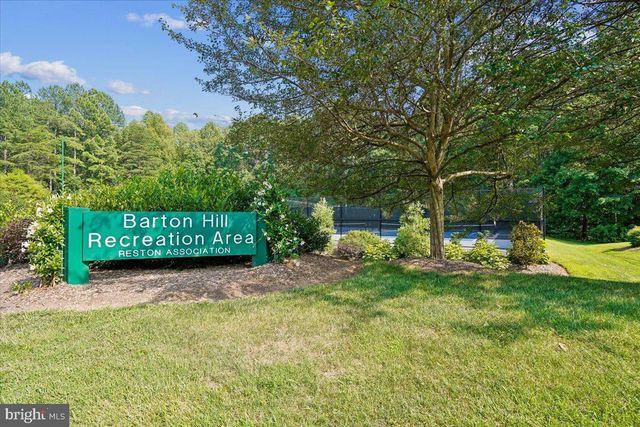 10906 BARTON HILL CT, Reston, VA 20191