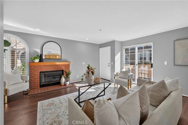 323 Genoa St A, Monrovia, CA 91016