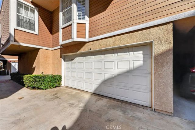 323 Genoa St A, Monrovia, CA 91016