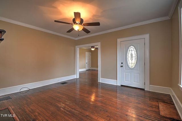 409 West Locust Street, Johnson City, TN 37604