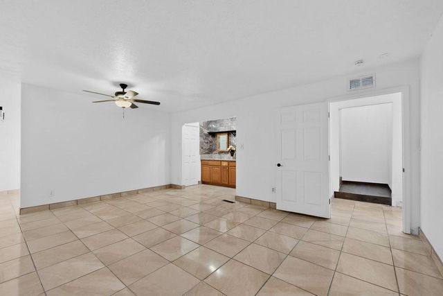 2823 Bel Air Drive NE, Albuquerque, NM 87110