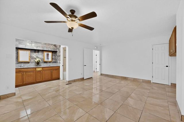 2823 Bel Air Drive NE, Albuquerque, NM 87110