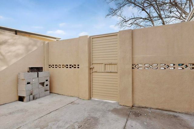 2823 Bel Air Drive NE, Albuquerque, NM 87110