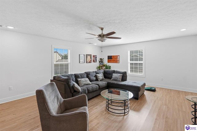 110 Dupree Court, Elizabethtown, KY 42701