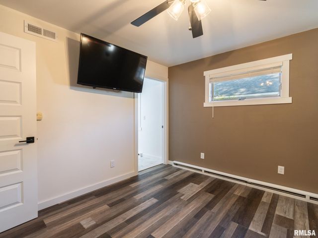 311 N 2ND Street, Dunlap, IL 61525