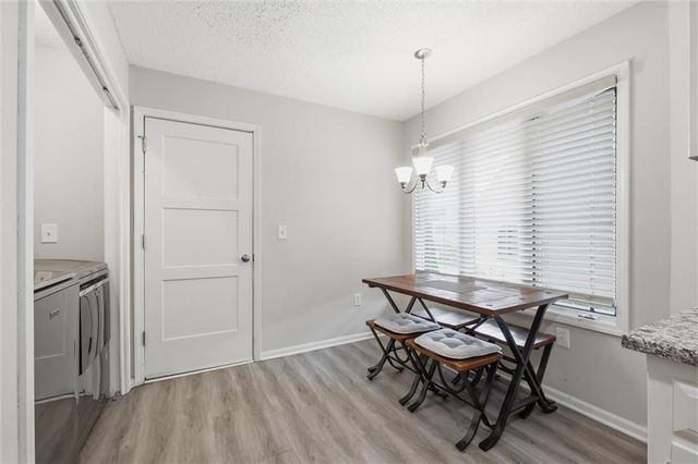 8543 Westgate Street, Lenexa, KS 66215