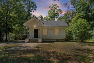 610 Clarke Street, Mobile, AL 36606