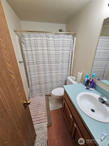 1327 S 88th Street, Tacoma, WA 98444