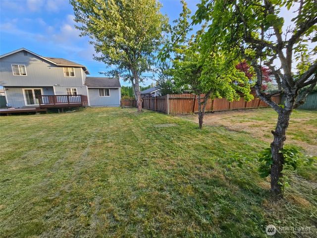 1327 S 88th Street, Tacoma, WA 98444