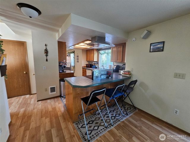 1327 S 88th Street, Tacoma, WA 98444