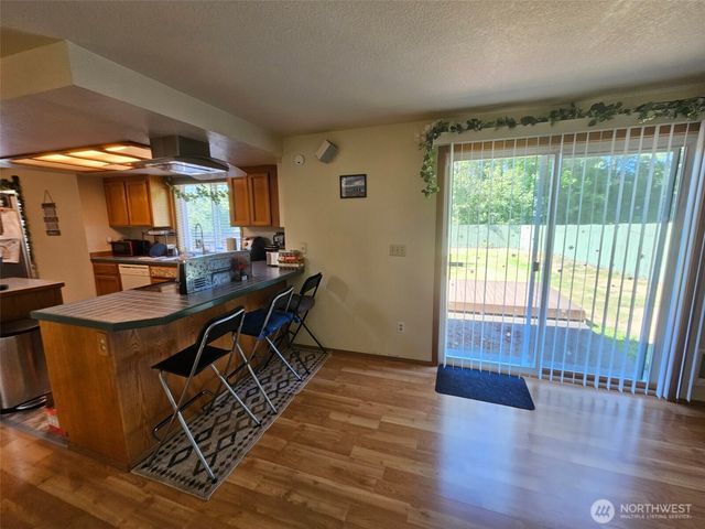 1327 S 88th Street, Tacoma, WA 98444