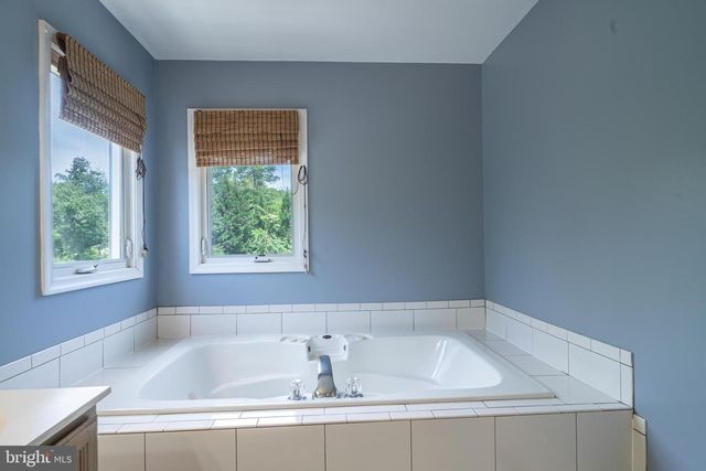 4300 OLD LINCOLN HWY, Feasterville Trevose, PA 19053