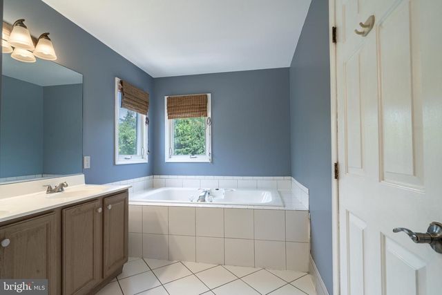 4300 OLD LINCOLN HWY, Feasterville Trevose, PA 19053