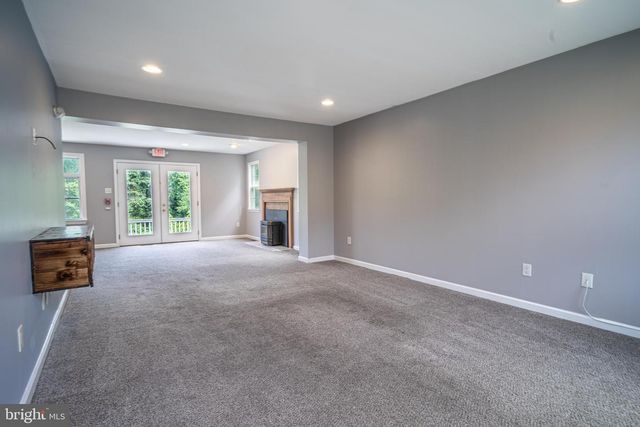 4300 OLD LINCOLN HWY, Feasterville Trevose, PA 19053