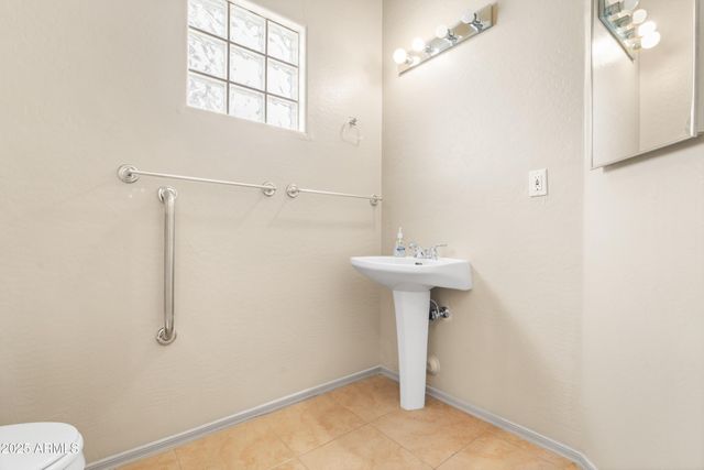 9750 N MONTEREY Drive 19, Fountain Hills, AZ 85268