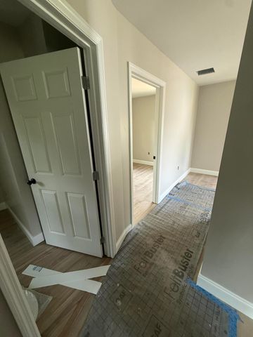 50 Moore Hill Avenue, Corbin, KY 40701