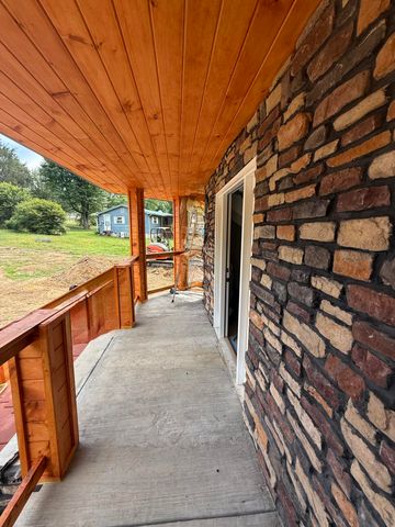50 Moore Hill Avenue, Corbin, KY 40701