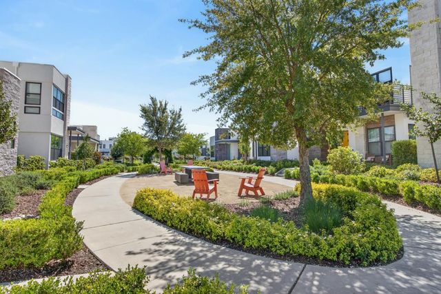 5130 E St, Sacramento, CA 95819