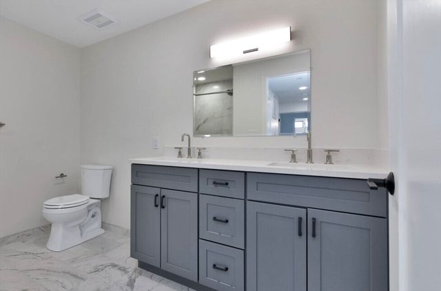 215 Canal St. 2, Lawrence, MA 01840