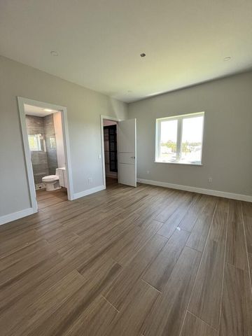 5487 Cimmeron Court, Gulf Breeze, FL 32563