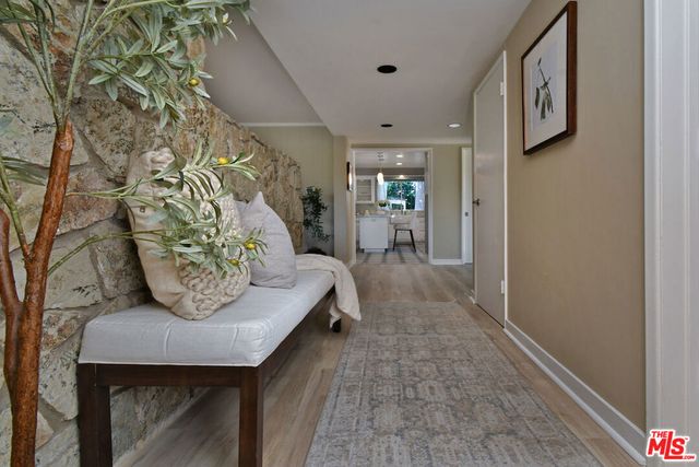 3517 Scadlock Lane, Sherman Oaks, CA 91403