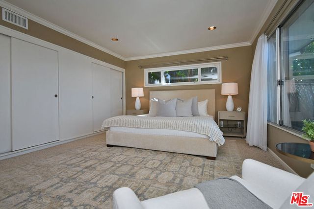 3517 Scadlock Lane, Sherman Oaks, CA 91403