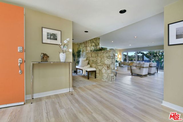 3517 Scadlock Lane, Sherman Oaks, CA 91403