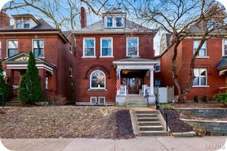 3728 Arsenal Street, St Louis, MO 63116
