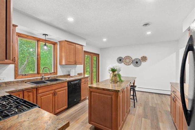 1735 Highway 63, New Richmond, WI 54017