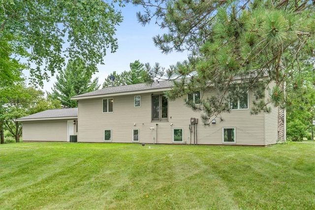 1735 Highway 63, New Richmond, WI 54017