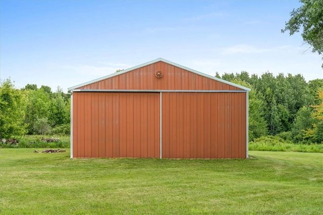 1735 Highway 63, New Richmond, WI 54017