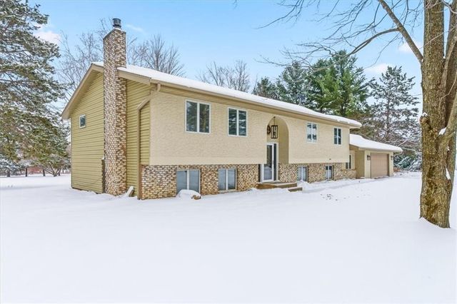 1735 Highway 63, New Richmond, WI 54017