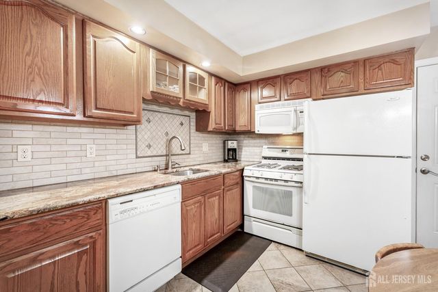 1125 Charter Street, Piscataway, NJ 08854