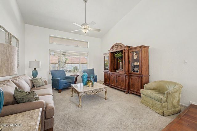 1924 E EL FREDA Road, Tempe, AZ 85284