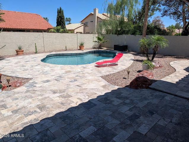 1924 E EL FREDA Road, Tempe, AZ 85284
