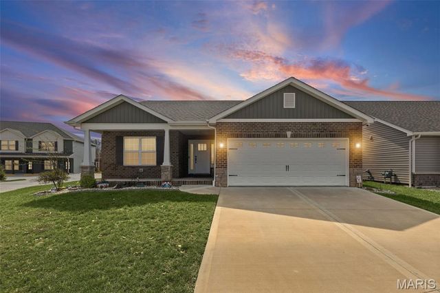 1420 McKinley Street, Mascoutah, IL 62258