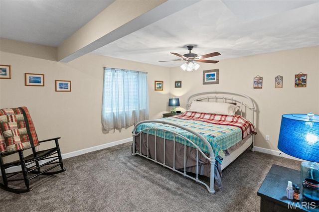 1420 McKinley Street, Mascoutah, IL 62258