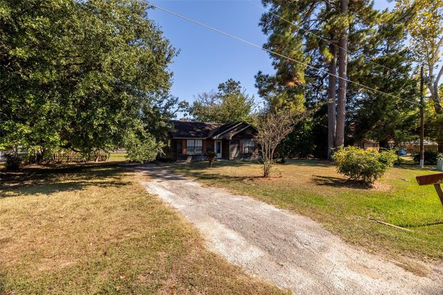 218 N Franklin Avenue, Cleveland, TX 77327