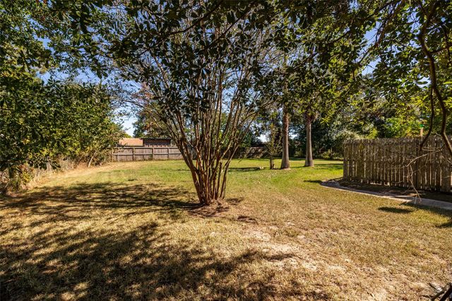 218 N Franklin Avenue, Cleveland, TX 77327