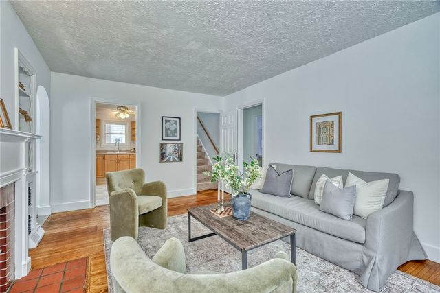 60 Daytona Avenue, Penfield, NY 14580