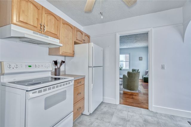 60 Daytona Avenue, Penfield, NY 14580