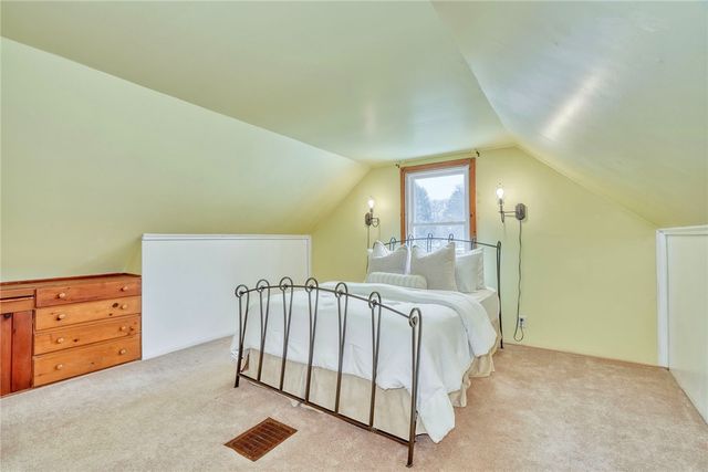 60 Daytona Avenue, Penfield, NY 14580