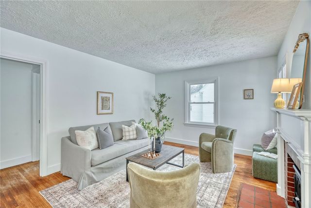 60 Daytona Avenue, Penfield, NY 14580