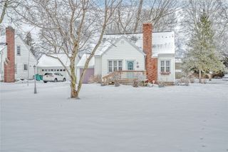 60 Daytona Avenue, Penfield, NY 14580