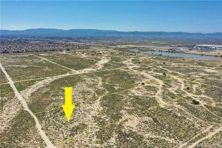 15 Vic, Lancaster, CA 93534