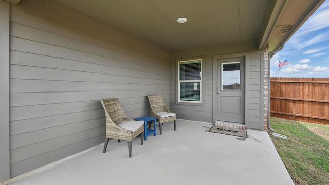 1256 HOLLYN Drive, Decatur, TX 76023