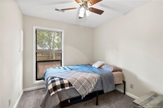 6833 S Staff Road, Fayetteville, NC 28306